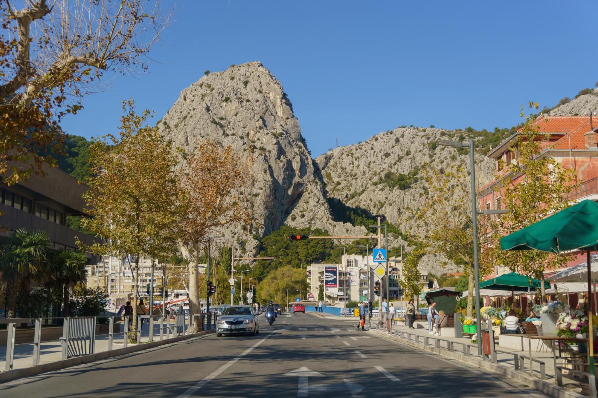 Sunny Apartment Omiš Zewnętrze zdjęcie