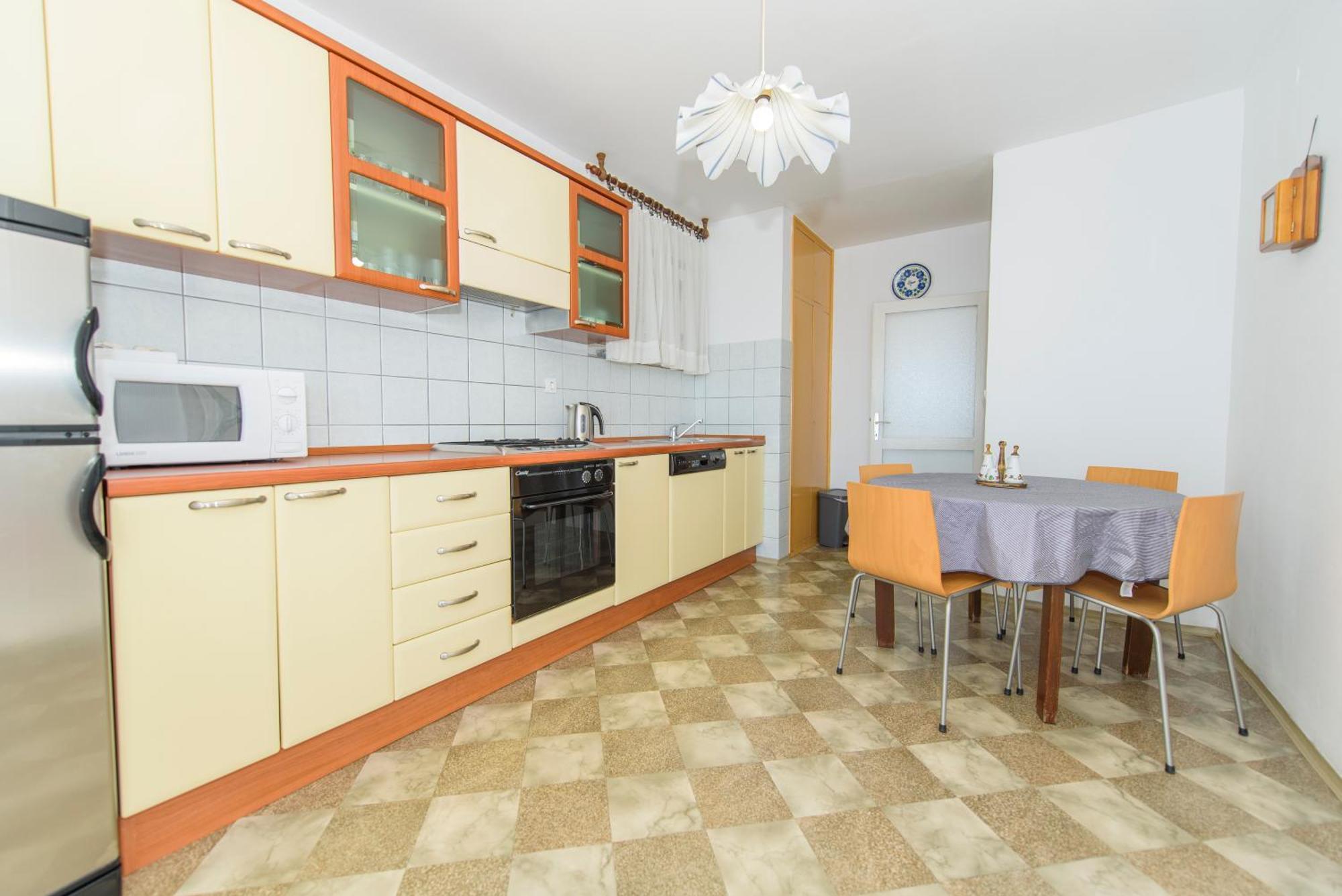 Sunny Apartment Omiš Zewnętrze zdjęcie